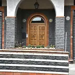 Casa Zu' Saru